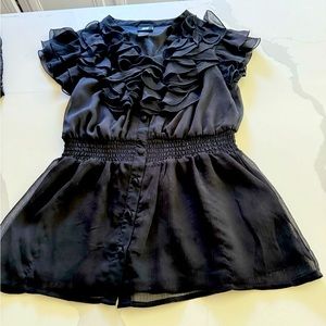 H&M Black Blouse with Ruffles and Cap Sleeves, size 6